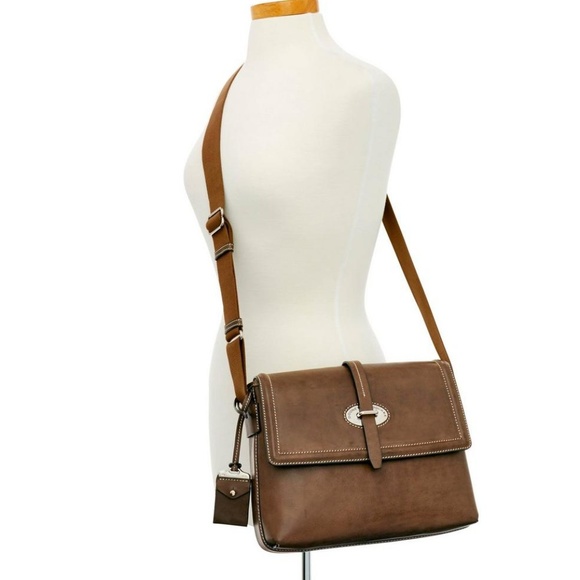 Dooney & Bourke Handbags - NWT- Dooney & Bourke Florentine Toscana Messenger